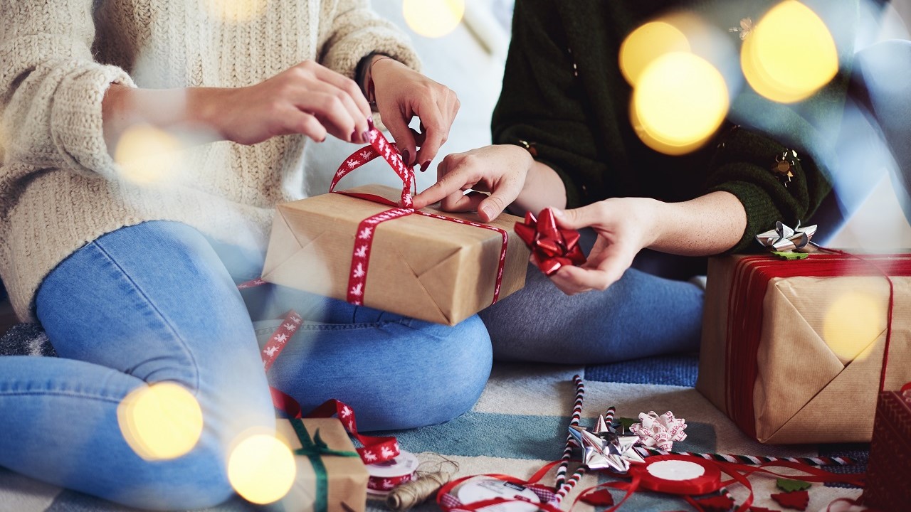 HO-HO-HO, it`s time for CHRISTMAS PRESENTS!